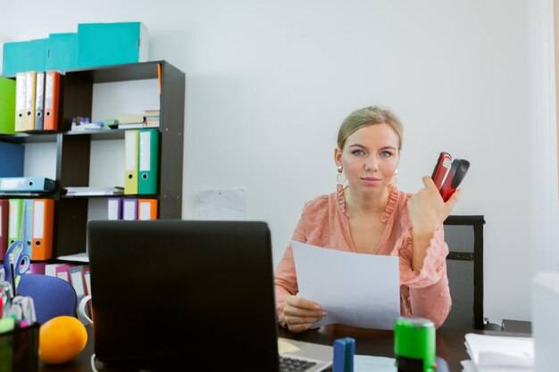 Jak zapłacić podatek od wzbogacenia po otrzymaniu spadku lub darowizny?